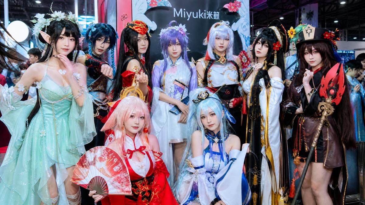 熟女阿姨cosplay